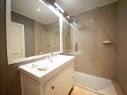 Exquisite 2BR home w/ balcony in Lapa