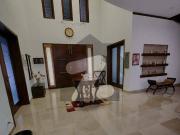Exquisite 37.3 Marla Furnished 3Side Corner & Park...