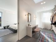 Exquisite Berlin City Center Penthouse: Luxury,...