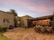 exquisite three bedroom home in prim.