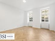 Exquisite Wohnqualität: Frisch sanierter Altbau mit Balkon