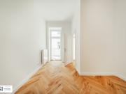 Exquisite Wohnqualität: Frisch sanierter Altbau mit...