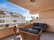 Exquisito Apartamento de 2 Dormitorios en Primera Línea...