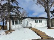 Extensively Updated 3‑Bedroom Main Floor – Fireplace,...