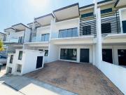 EXTRA LAND 2 Sty 22X85sf House Anggun 3 Scientex Anggun...