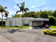 Extraordinaria casa campestre en San José de las villas....