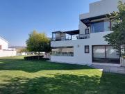 Extraordinaria Casa en Club de Golf Amanali Alberca Privada
