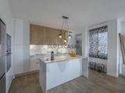 Extraordinário Apartamento T2 com garagem e arrecadação...