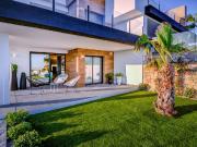 Extraordinarios apartamentos de 3 dormitorios a la venta...