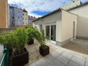 Extravagante Atelierwohnung mit Innenhof Terrasse in...