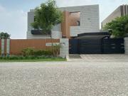 Eyes Catching 1 Kanal Top Class Palace Lahore DHA...