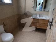 F10 1000 sq yd excellent house 6beds proper modern...