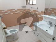 F10 666 sq yard 3beds upper portion tiled and wooden...