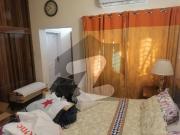 F10 excellent triple story house with basement 8beds 2...