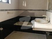F11 excellent upper portion 666 sqy 3beds separate gate...