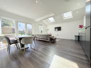 F1 18MR 3 Bed/3 Bath Garden Flat in Hendon NW4