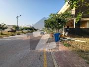 F1 8 Marla Boulevard Plot On Reasonable Price