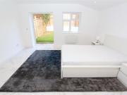 F2 64Ra Brand New One Bed Garden Flat In NW10