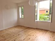 f2 avec jardin et garage