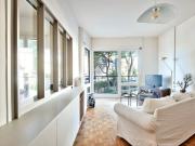 F2 avec terrasse vue mer proche de valrose