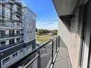 F504 275 LARCH STREET