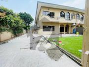 F7 533 Square Yead 5 Bedrooms with Attached Bathroom...