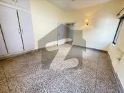 F7 double story house 3beds nice lawn best location...