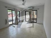 F7 Very Beautiful 6 Beds Triple Unit House For Rent F 7