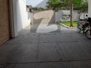 F8 Stunning 5 Bedroom liveable House with Study, Garden...