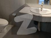 F 11 500sqy marbled floor, 6 bedrooms, 2 kitchens,...