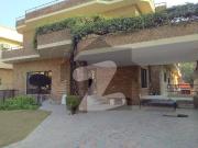 F 11 Size 666'Sq Yards 5'Bed Full House For Rent