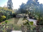 F 6/3 corner house for sale 5 kanal extra land