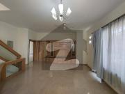 F 6 7bed Full House Available For Rent