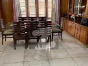 F 6 house for sale at prime location