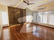 F 7 3 Brand New Home Is of SALE