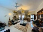 F 8/3 Size 888 Sqyd 4 Bedrooms Dining Room Drawing Room...