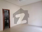 F 8 House Sized 622 Square Yards Is Available F 8