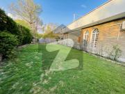 F 8 Margalla Facing Prime Location Liveable House...