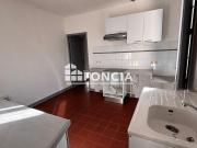 F MARTINEZ 0616831O69 Au cœur du centre ville, dans un...