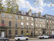 f Queen Street, New Town, 1 Bedroom Flat