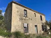 Fabbricato di mq 150 con 11.763 di terreno