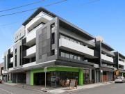 FABRIK Apartments Ground Floor Style with Courtyard & 2...