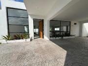 Fabulosa casa con acabados de lujos en San Pedro Cholul....
