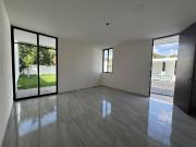 fabulosa casa con acabados de lujos en san pedro cholul....