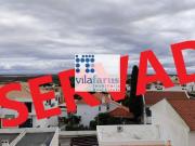 Fabuloso T3 duplex com Box para dois carros