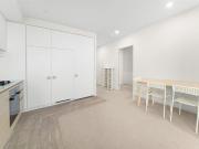 FABULOUS 2 BEDROOM FURNISHED APT IN CAULFIELD NORTH FOR...