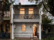 Fabulous home with RLA in prestigious park side locale Fabulous home with RLA in prestigious park side locale