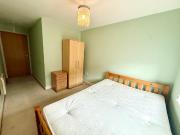 Fabulous two double bedroom furnished apartment with...