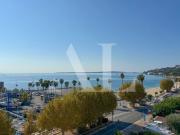 FACE AU PORT DERNIER ÉTAGE