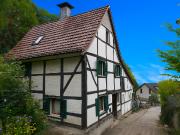 Fachwerkidylle mit Weidefläche  kleines Haus, großes...